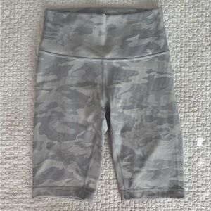 Lululemon Athletica Gray Camo Bike Shorts